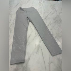 Carbon38 High Rise Shine Gray/Silver Leggings S